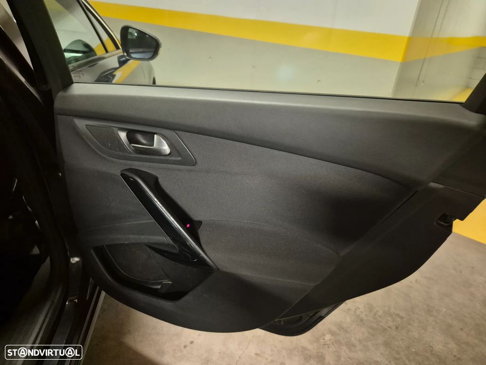 Peugeot 508 SW e-HDi 115 ETG6 Stop&Start Active - 35
