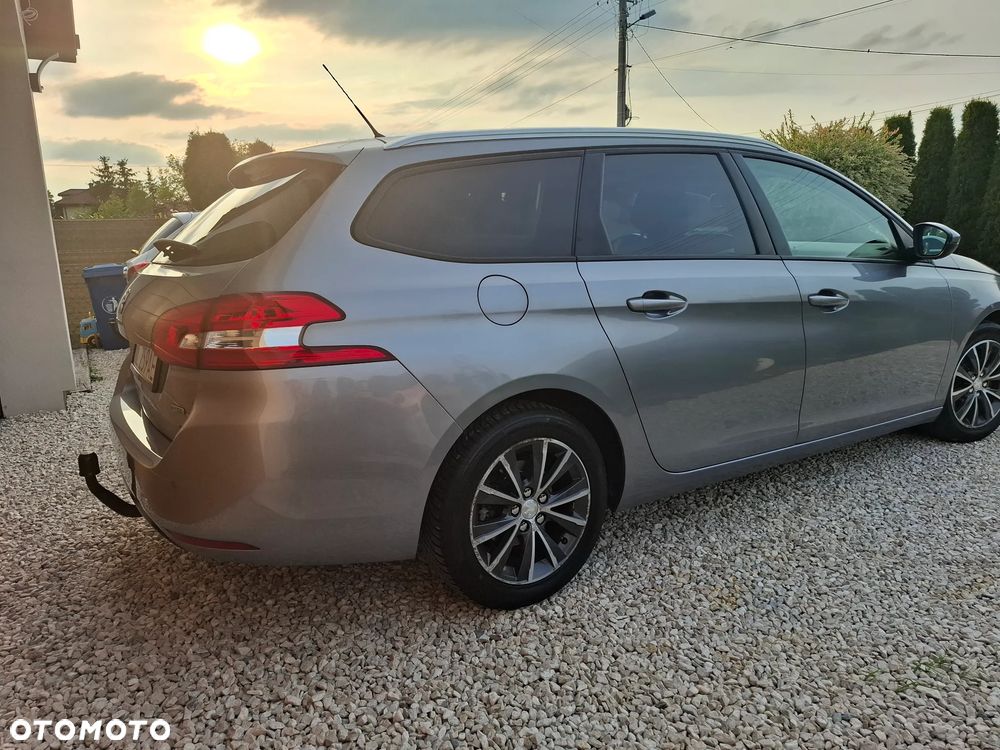 Peugeot 308 1.6 e-HDi Allure S&S - 6