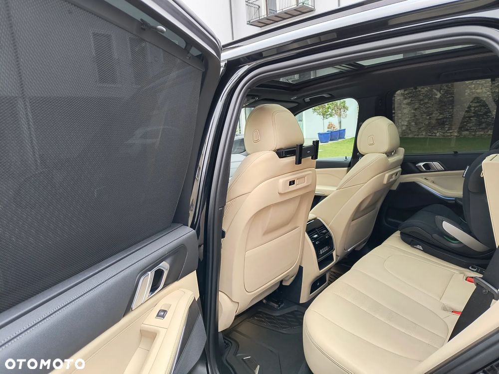 BMW X5 xDrive45e - 23