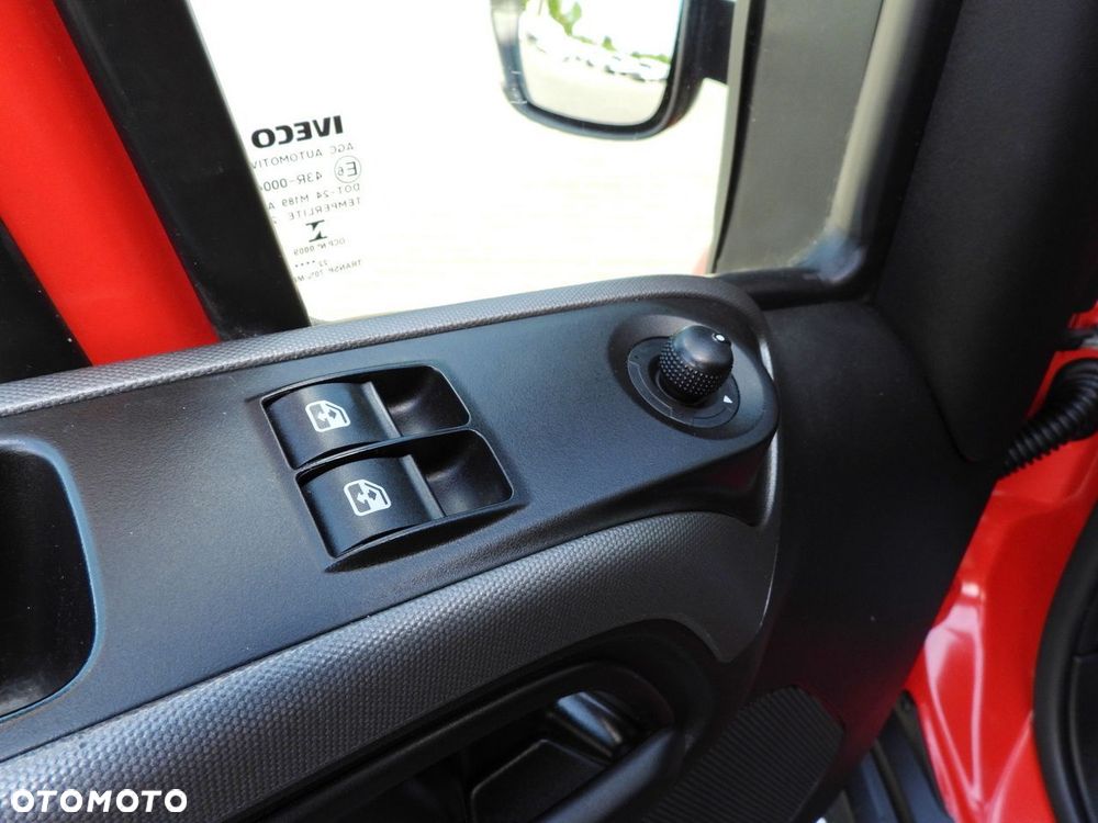 Iveco DAILY 50C18 PLANDEKA 11 PALET TEMPOMAT NAWIGACJA LEDY PNEUMATYKA BLIŹNIACZE KOŁA KLIMATYZACJA  180KM - 30