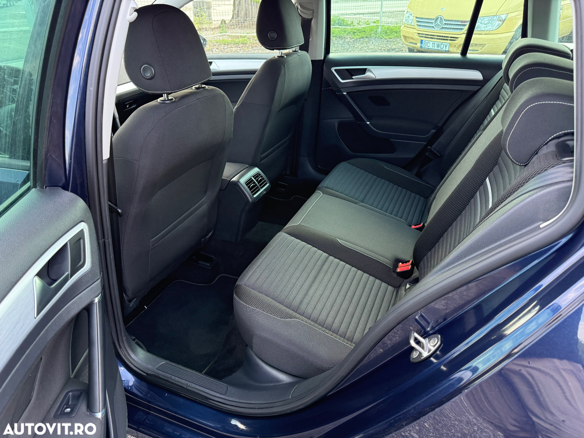 Volkswagen Golf 1.6 BlueTDI Cup - 7