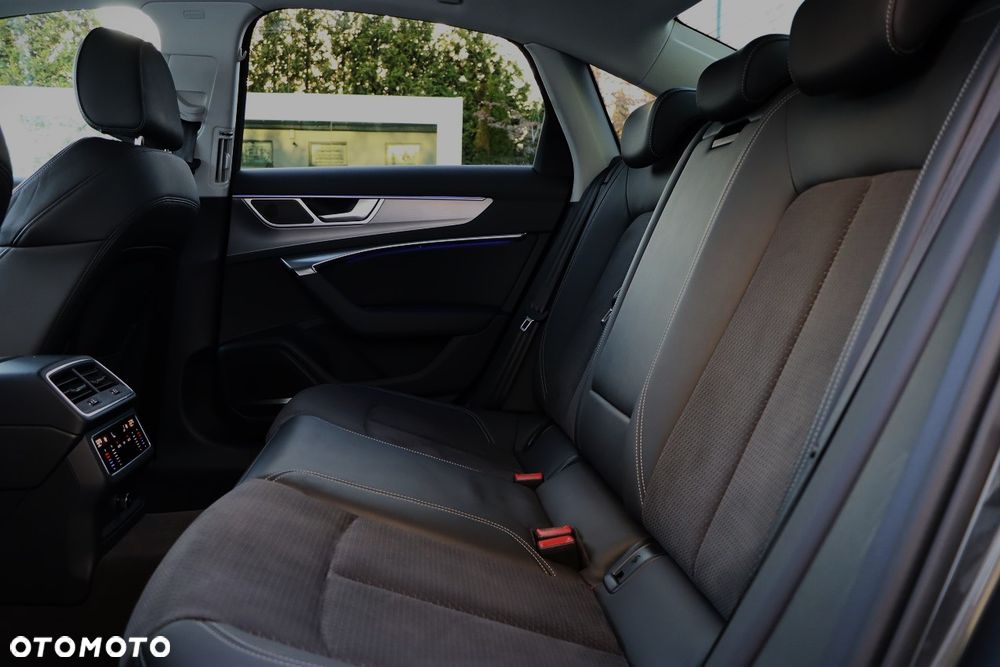 Audi A6 Avant 55 TFSI e quattro S tronic S line - 25