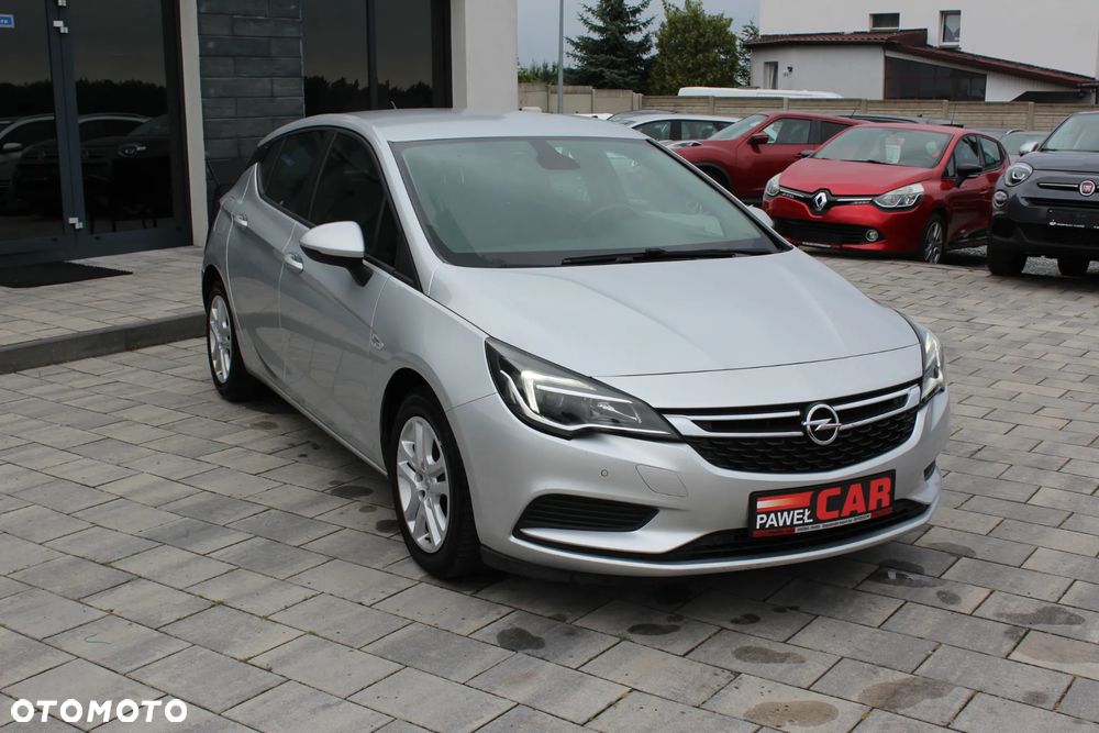 Opel Astra 1.6 D (CDTI) Dynamic - 13