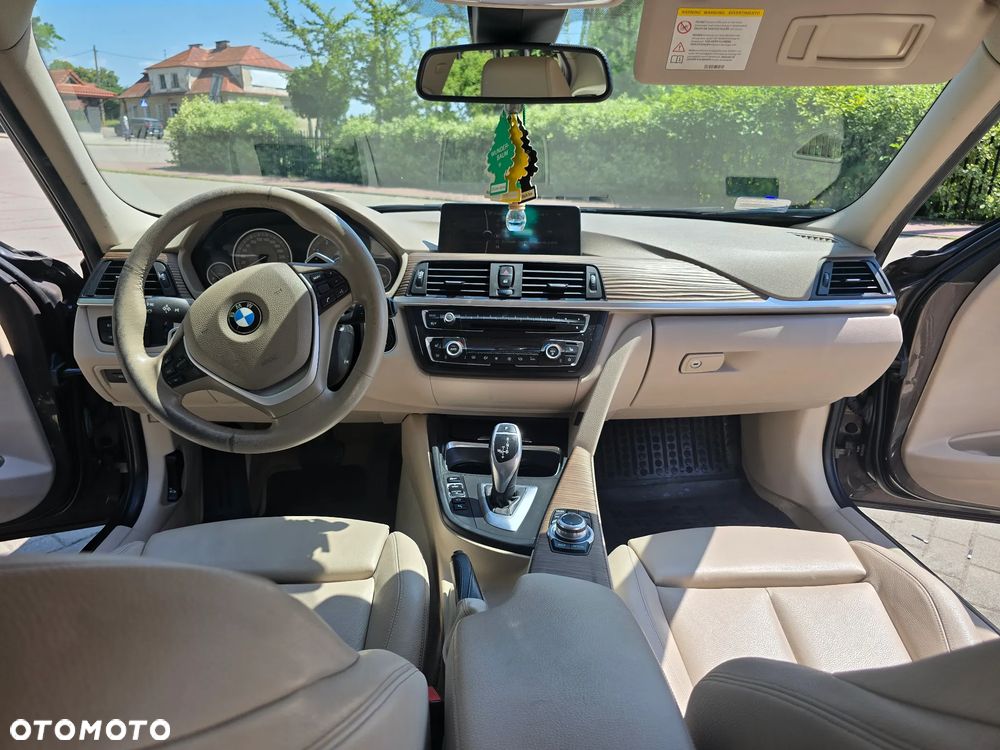 BMW Seria 3 - 16