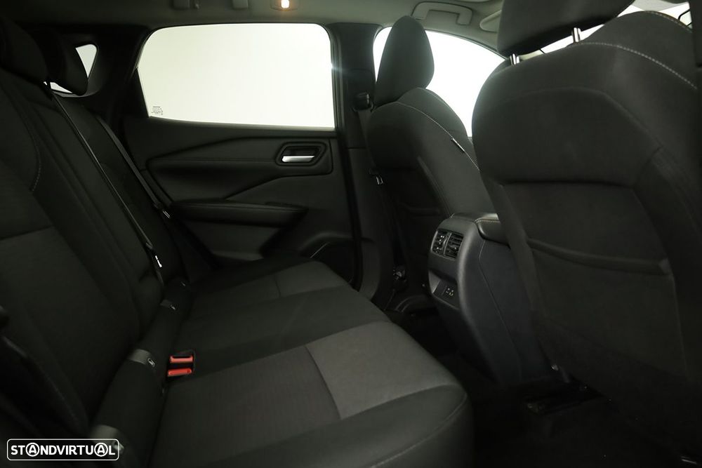 Nissan Qashqai 1.3 DIG-T N-Connecta - 21
