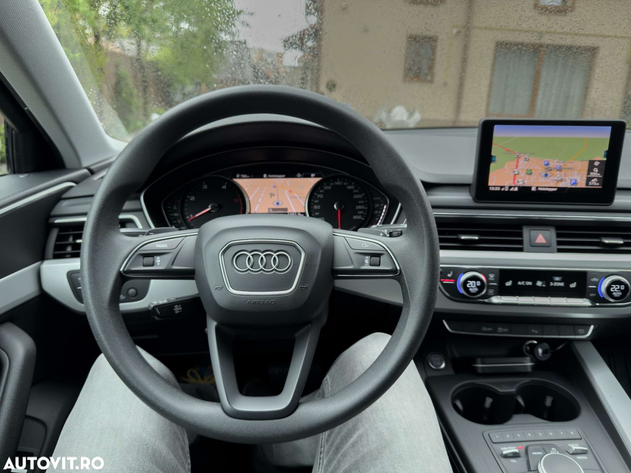 Audi A4 Avant 2.0 TDI S tronic - 12