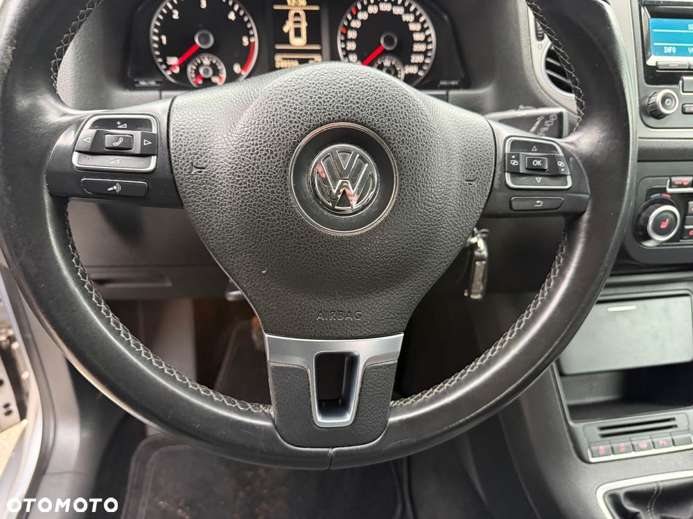 Volkswagen Golf Plus 1.6 TDI DPF Life - 14