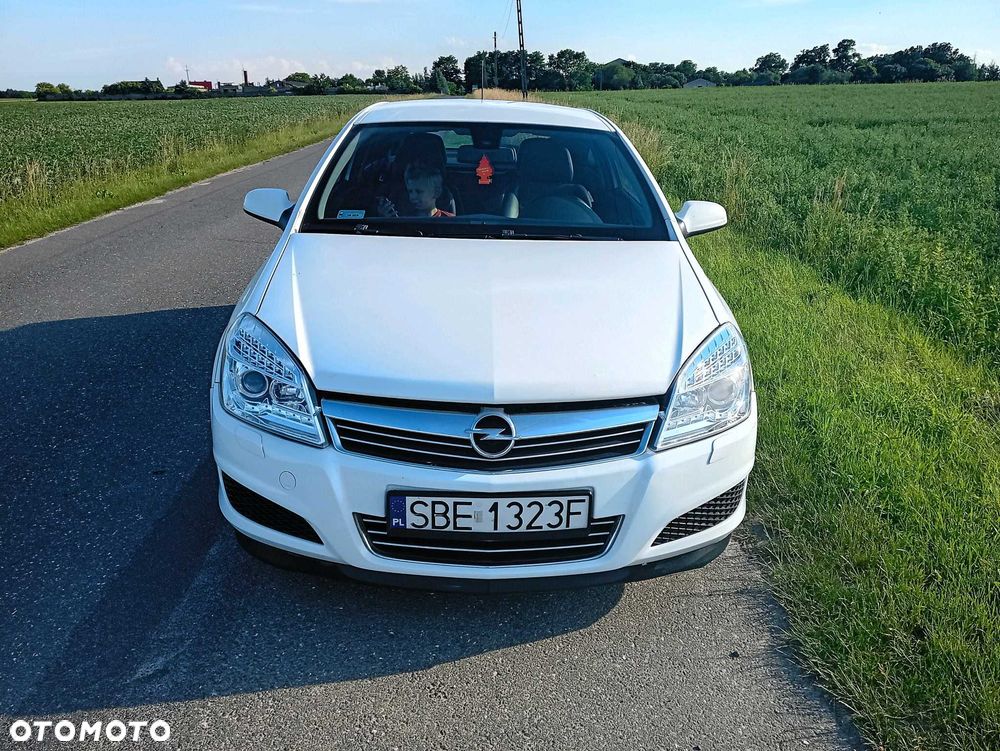 Opel Astra - 2