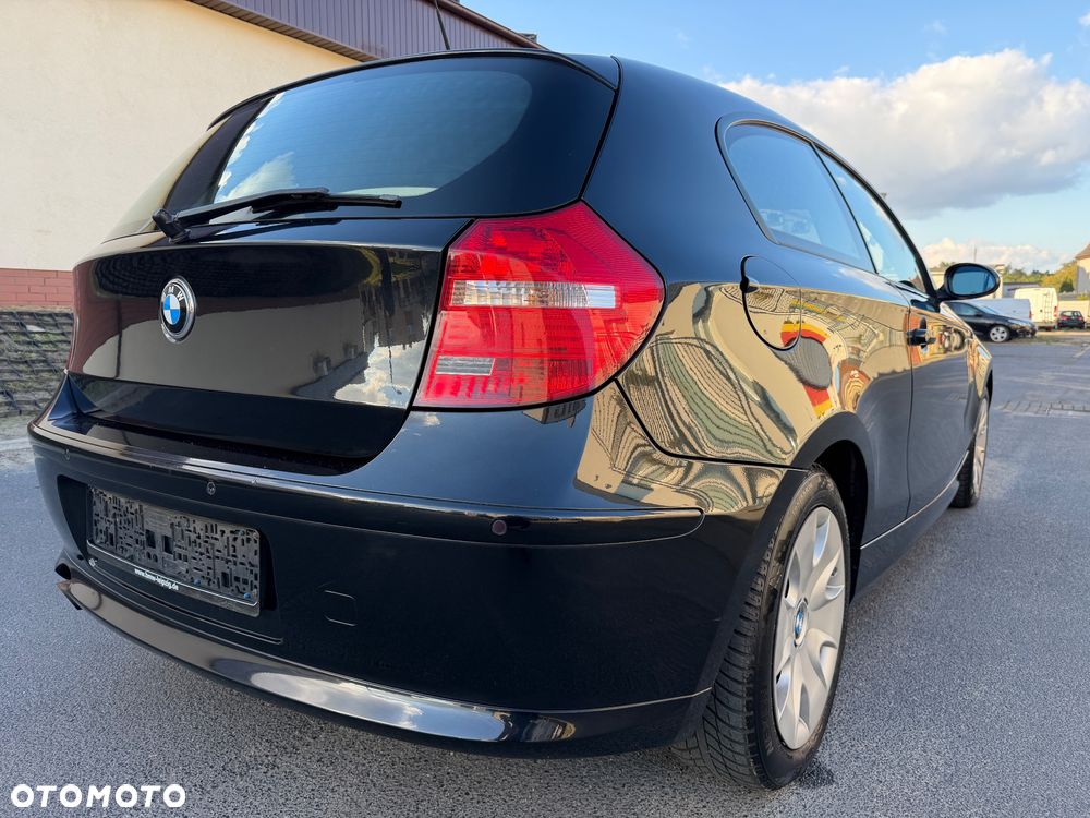 BMW Seria 1 116i - 17