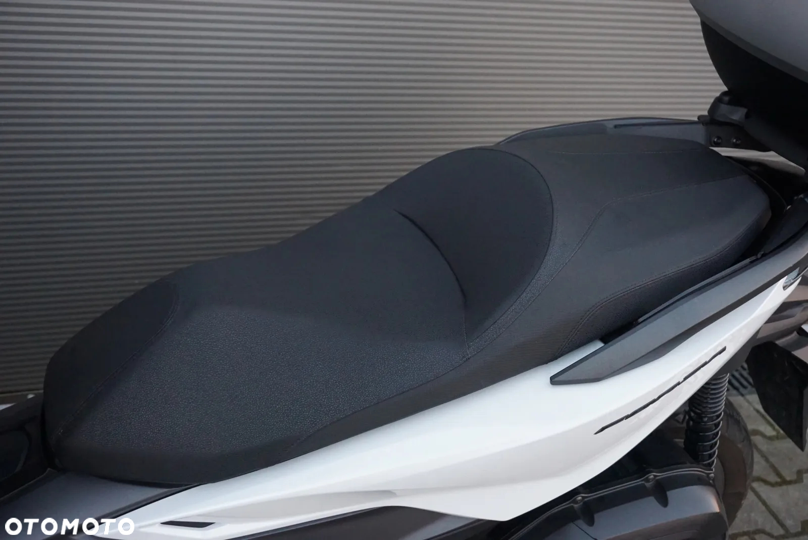 Honda NSS - 16