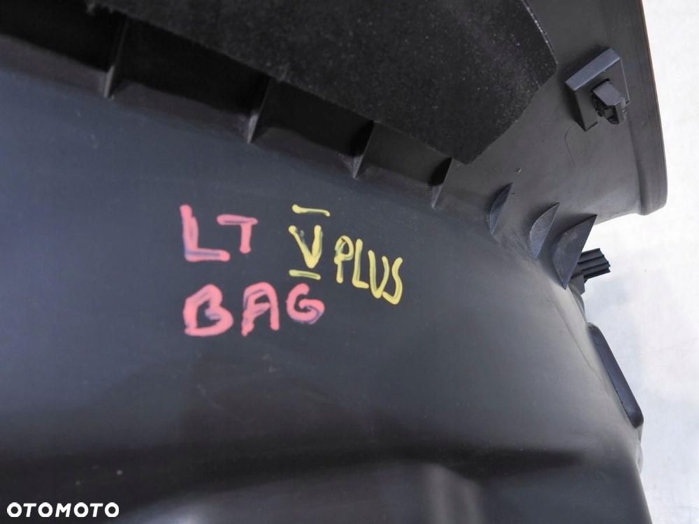 TAPICERKA BAGAŻNIKA LEWY TYŁ VW GOLF V PLUS 5M0867427B - 2