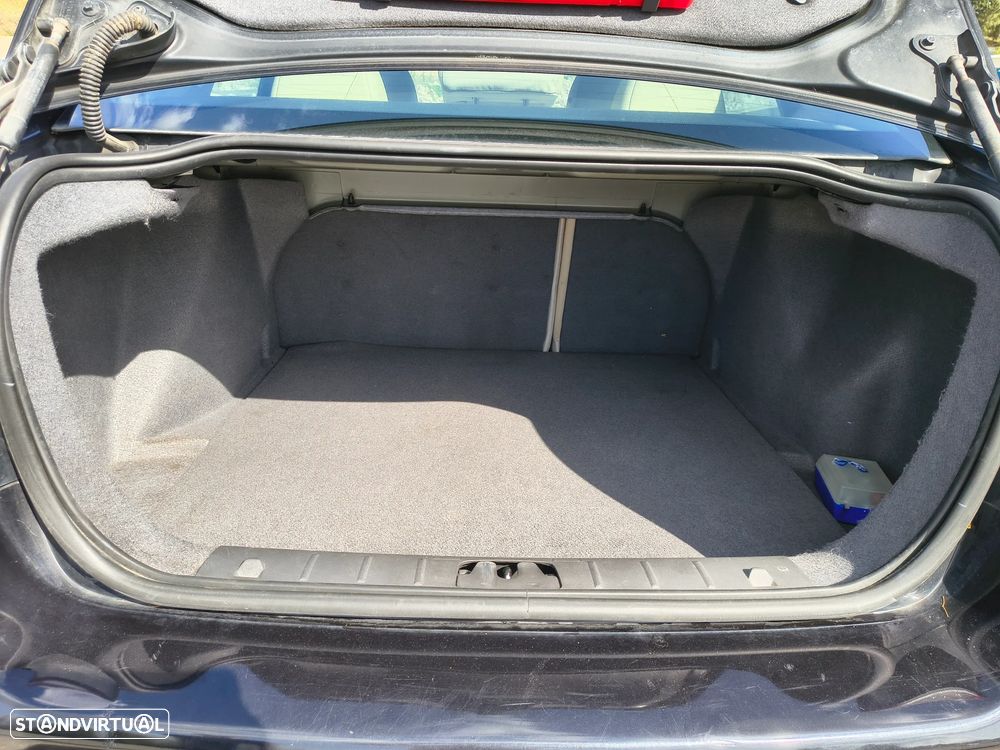 Volvo S40 2.0 D Momentum - 14