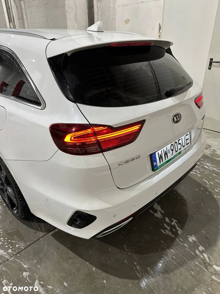 Kia Ceed 1.6 GDI PHEV Business Line DCT - 6