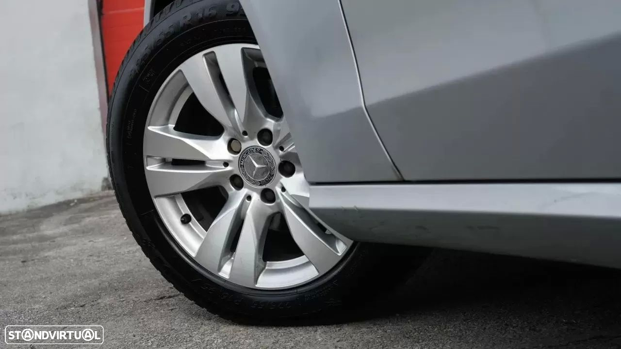 Mercedes-Benz E 220 CDi Avantgarde BE - 8