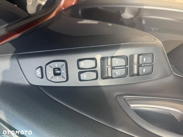 Hyundai ix35 - 11