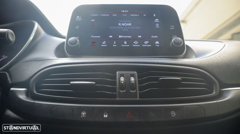 Fiat Tipo Station Wagon 1.3 M-Jet Lounge Tech - 22