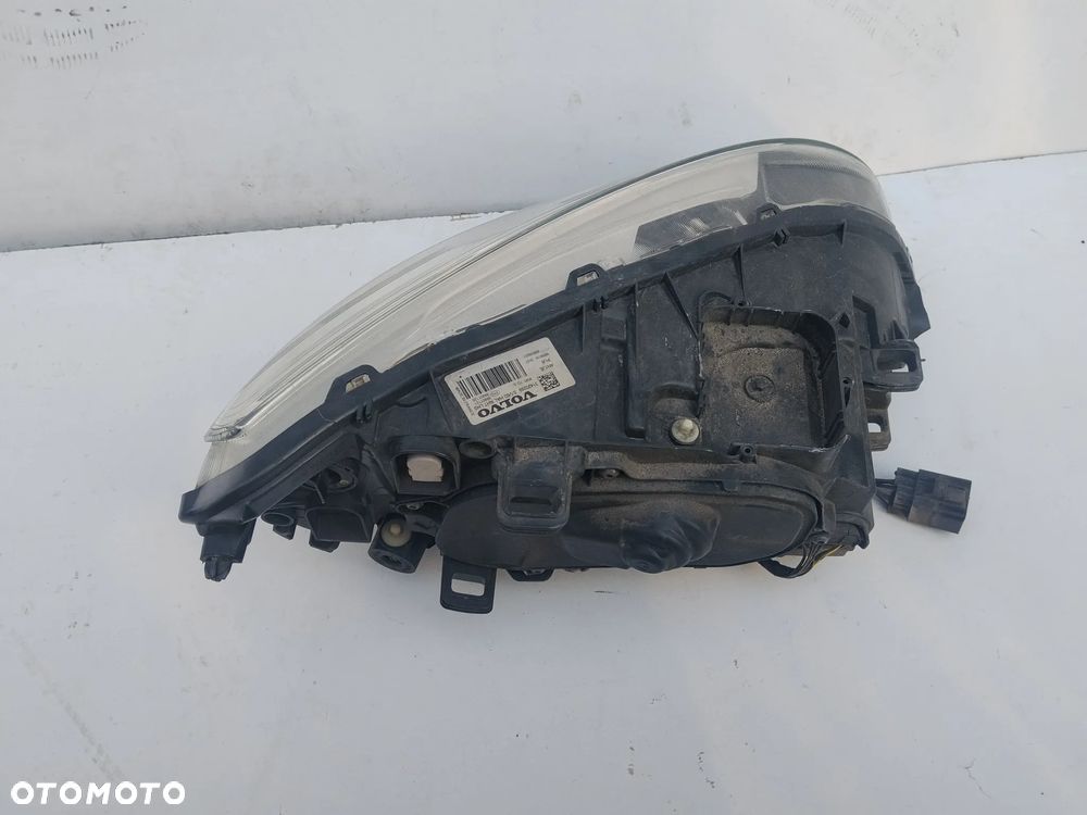 Lampa Lewa Bi Zwykła Europejska Volvo S60 V60 Lift II - 2
