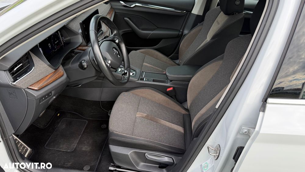 Skoda Octavia 2.0 TDI DSG 4X4 Scout First Edition - 15