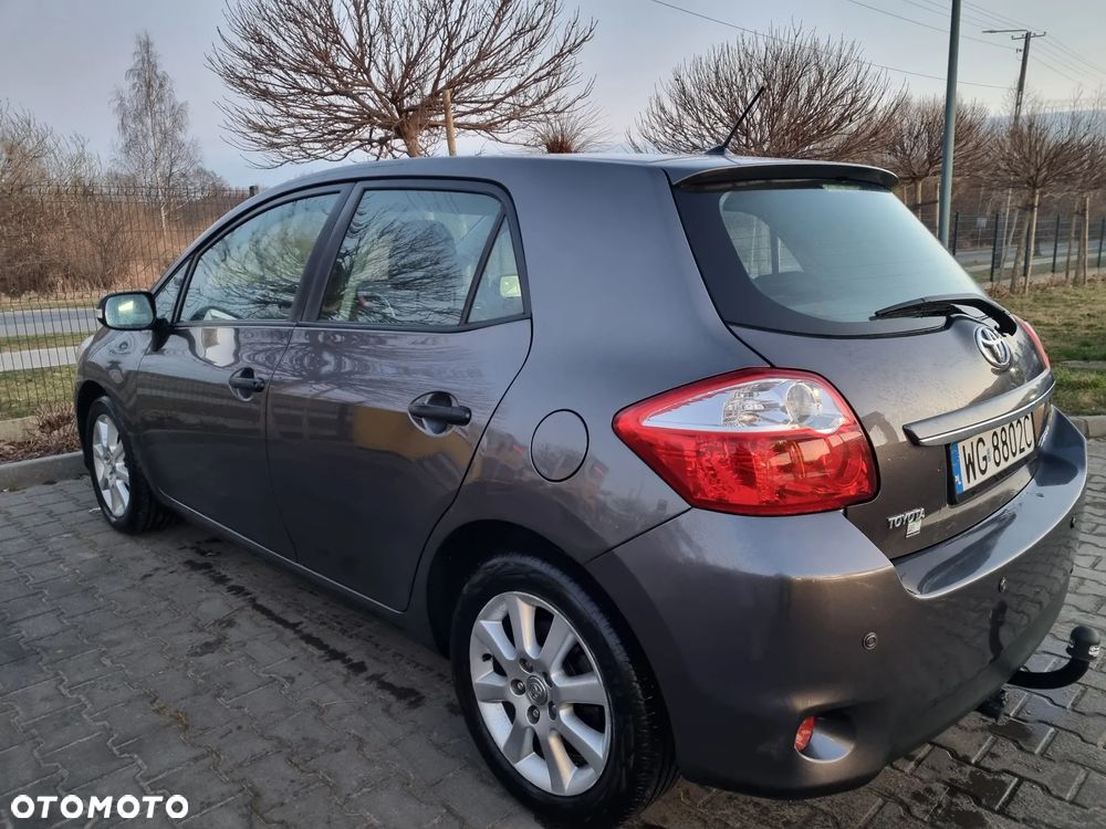 Toyota Auris 1.6 2010 - 2