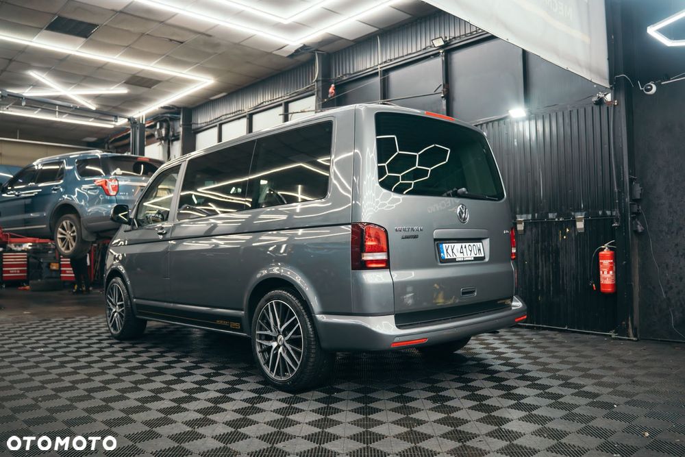 Volkswagen Multivan - 4