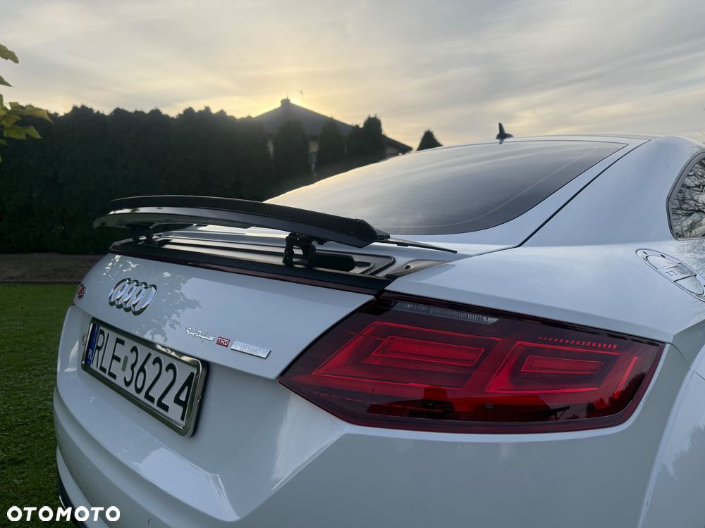 Audi TT Coupé - 8