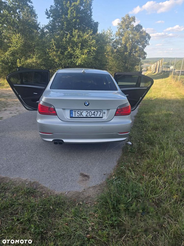 BMW Seria 5 525i - 2