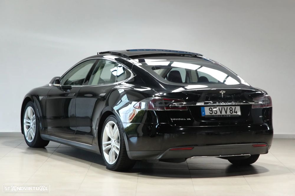 Tesla Model S 85 - 3