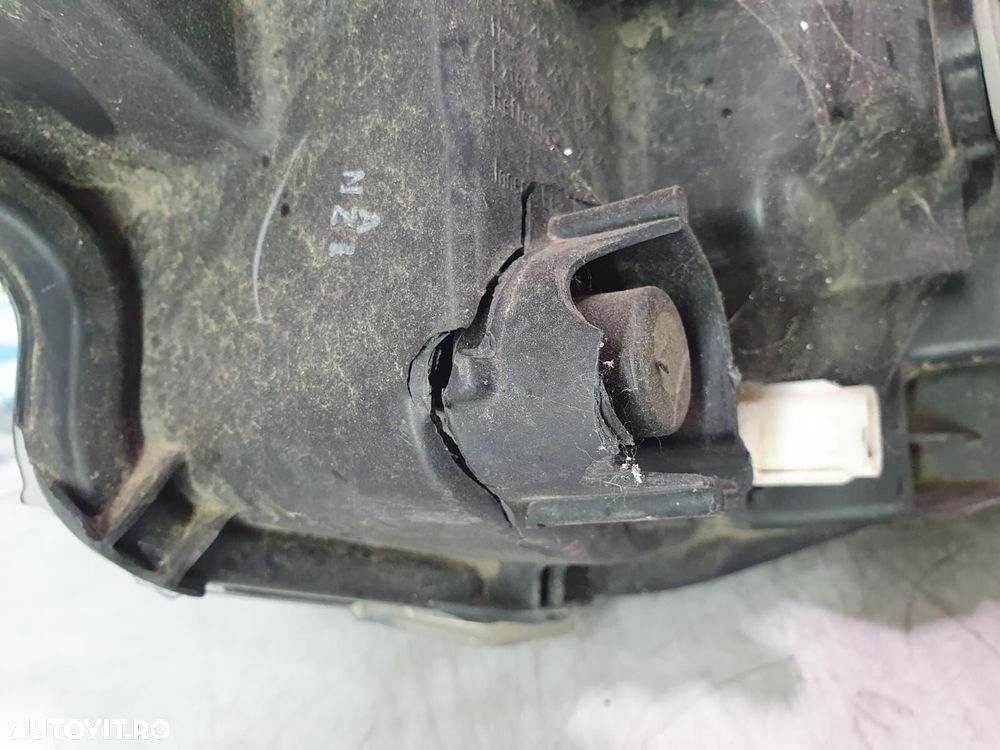 Far dreapta Toyota Yaris XP210 [2020 - 2023] - 4