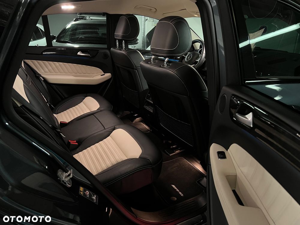 Mercedes-Benz GLE 450 AMG 4-Matic - 13