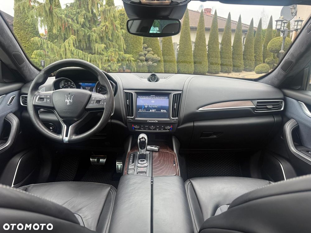 Maserati Levante S Q4 - 8