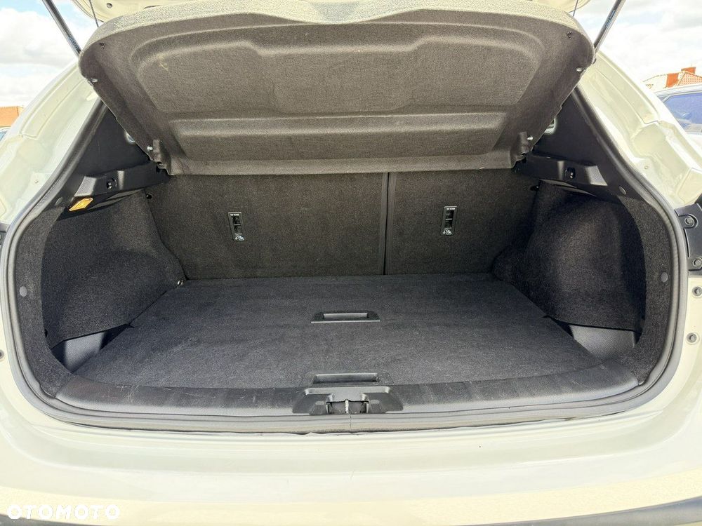 Nissan Qashqai 1.2 DIG-T N-Connecta Xtronic EU6 - 9