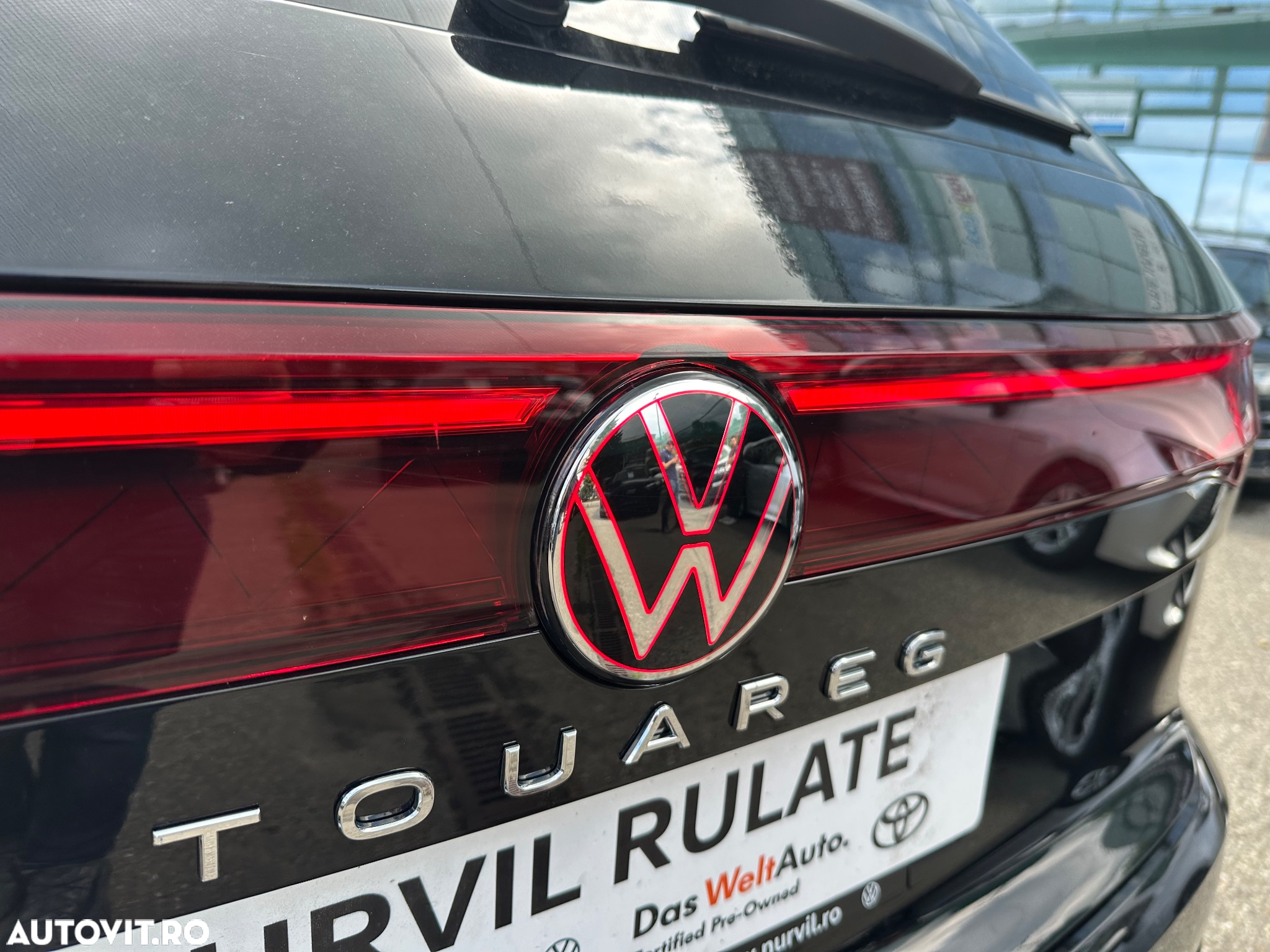 Volkswagen Touareg V6 TDI 4MOTION Elegance - 21