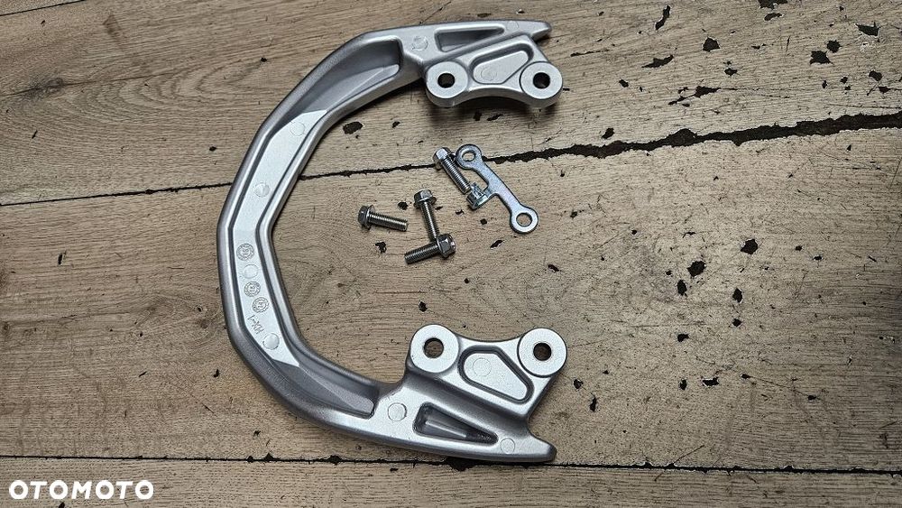 Uchwyt pasażera rączka Honda CB125 F - 10