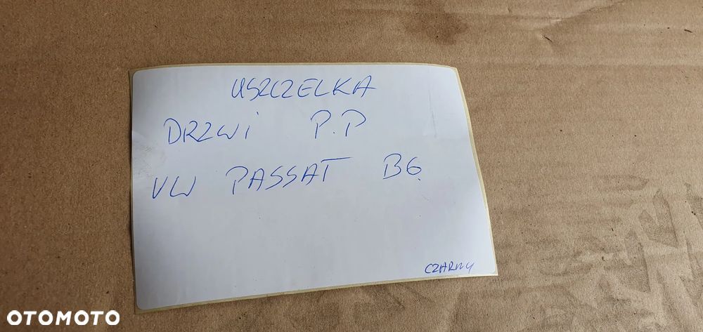 Uszczelka drzwi prawy przód przednia prawa VW Passat B6 - 9
