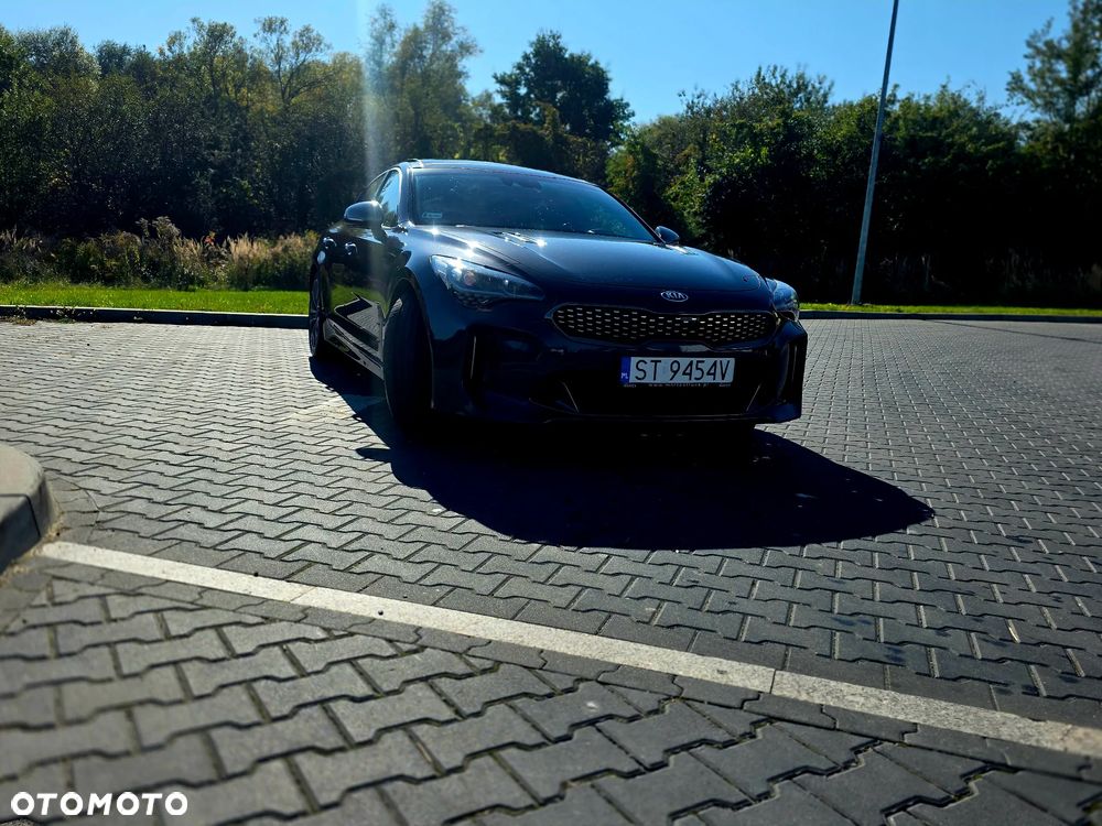 Kia Stinger 2.0 T-GDI GT Line - 1