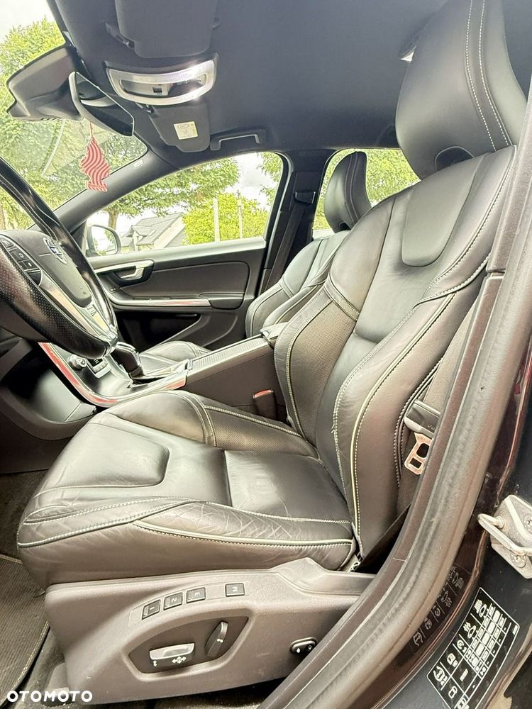 Volvo V60 - 18