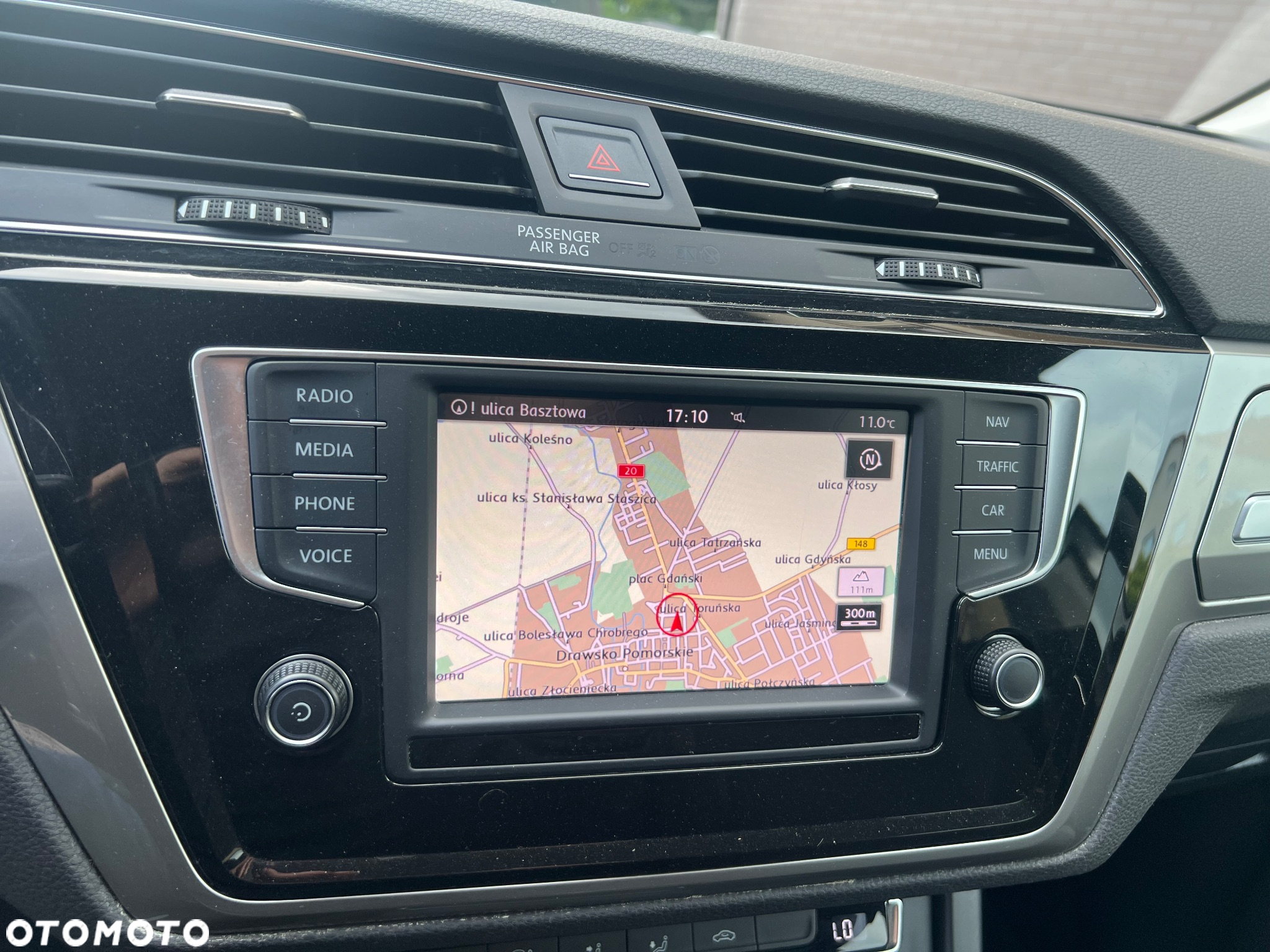 Volkswagen Touran 1.4 TSI BMT Comfortline - 17