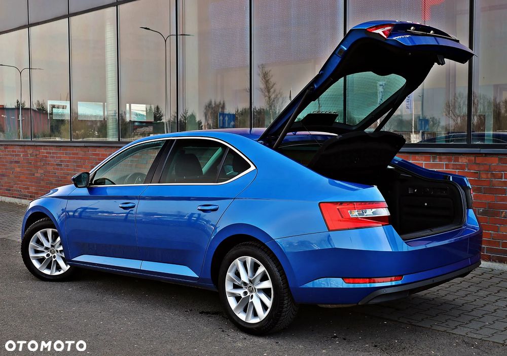 Skoda Superb 1.5 TSI Ambition DSG - 16