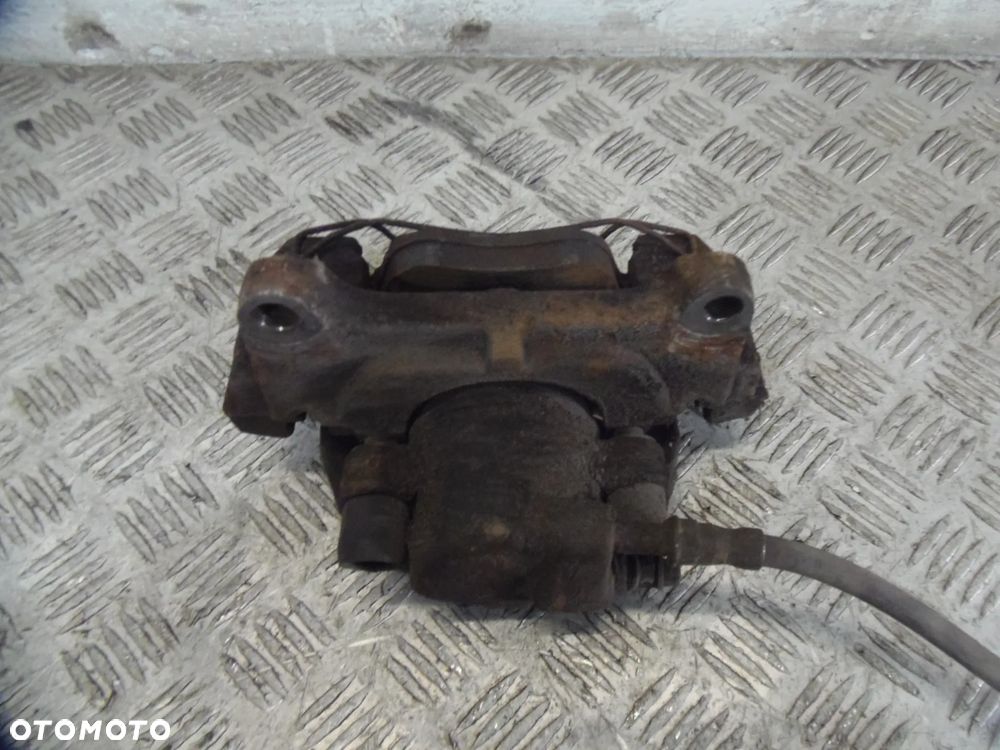 AUDI A4 B8 ZACISK HAMULCOWY PRAWY PRZÓD PRZEDNI - 2