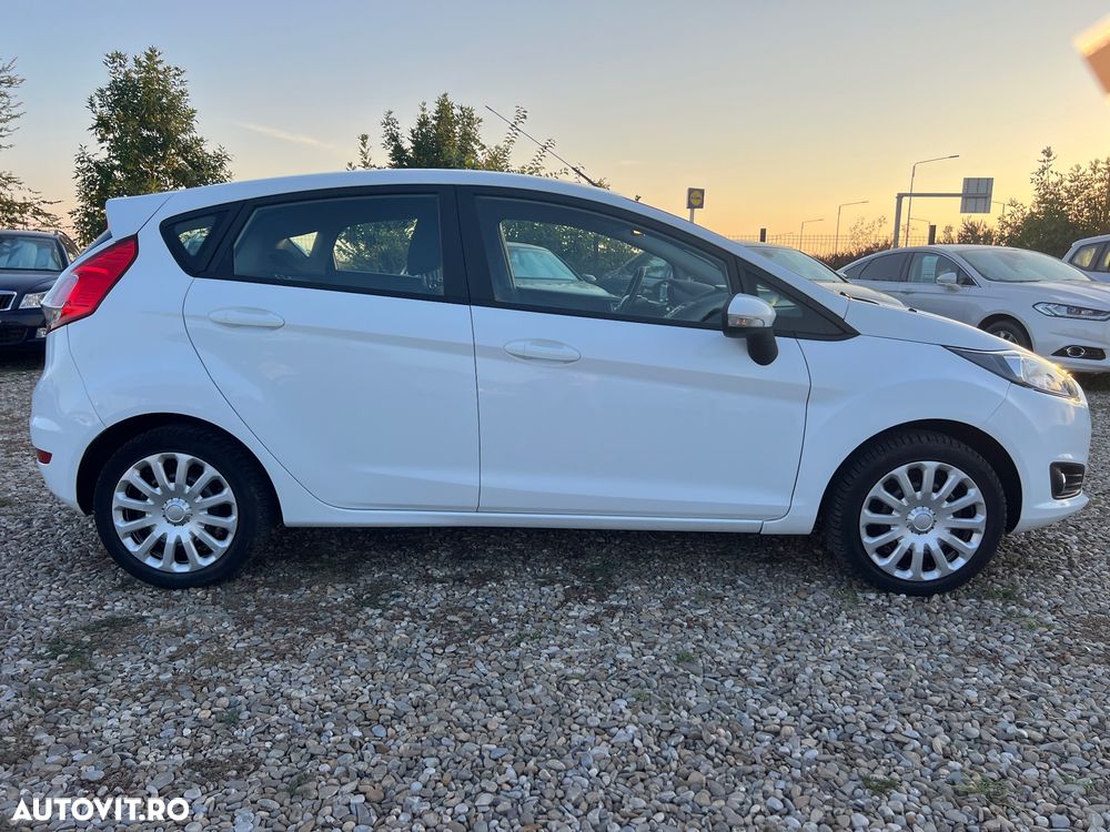 Ford Fiesta 1.5 TDCi Trend - 13