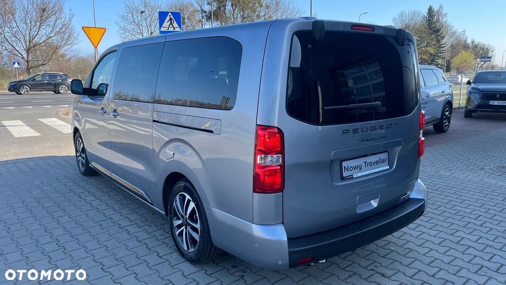 Peugeot Traveller 2.2 BlueHDi Long Business VIP EAT8 - 29