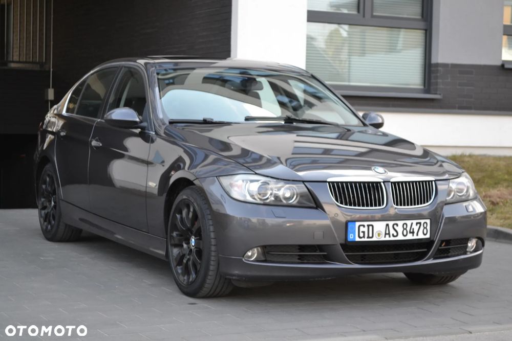 BMW Seria 3 325i - 18