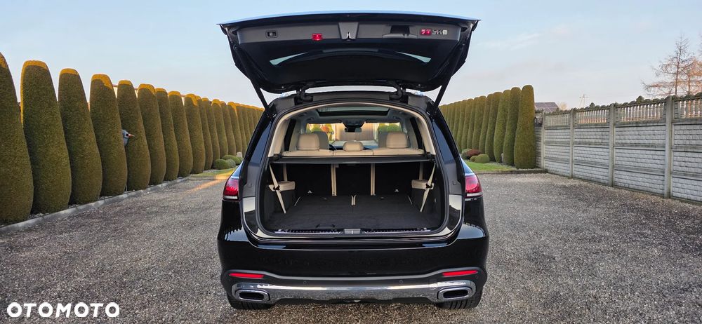 Mercedes-Benz GLS - 17