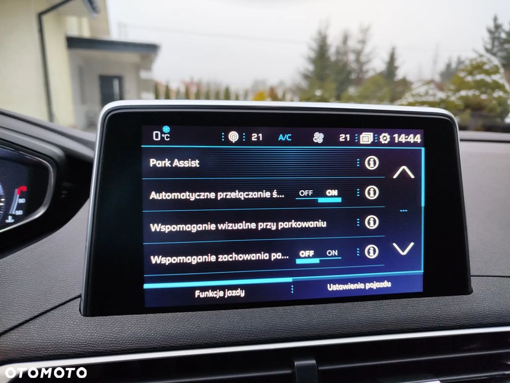 Peugeot 5008 BlueHDi 150 Allure - 28