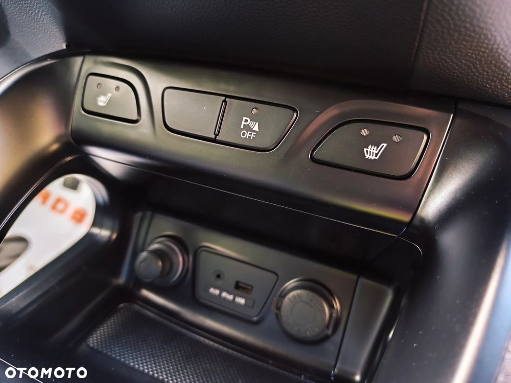 Hyundai ix35 1.7 CRDi Premium 2WD - 25