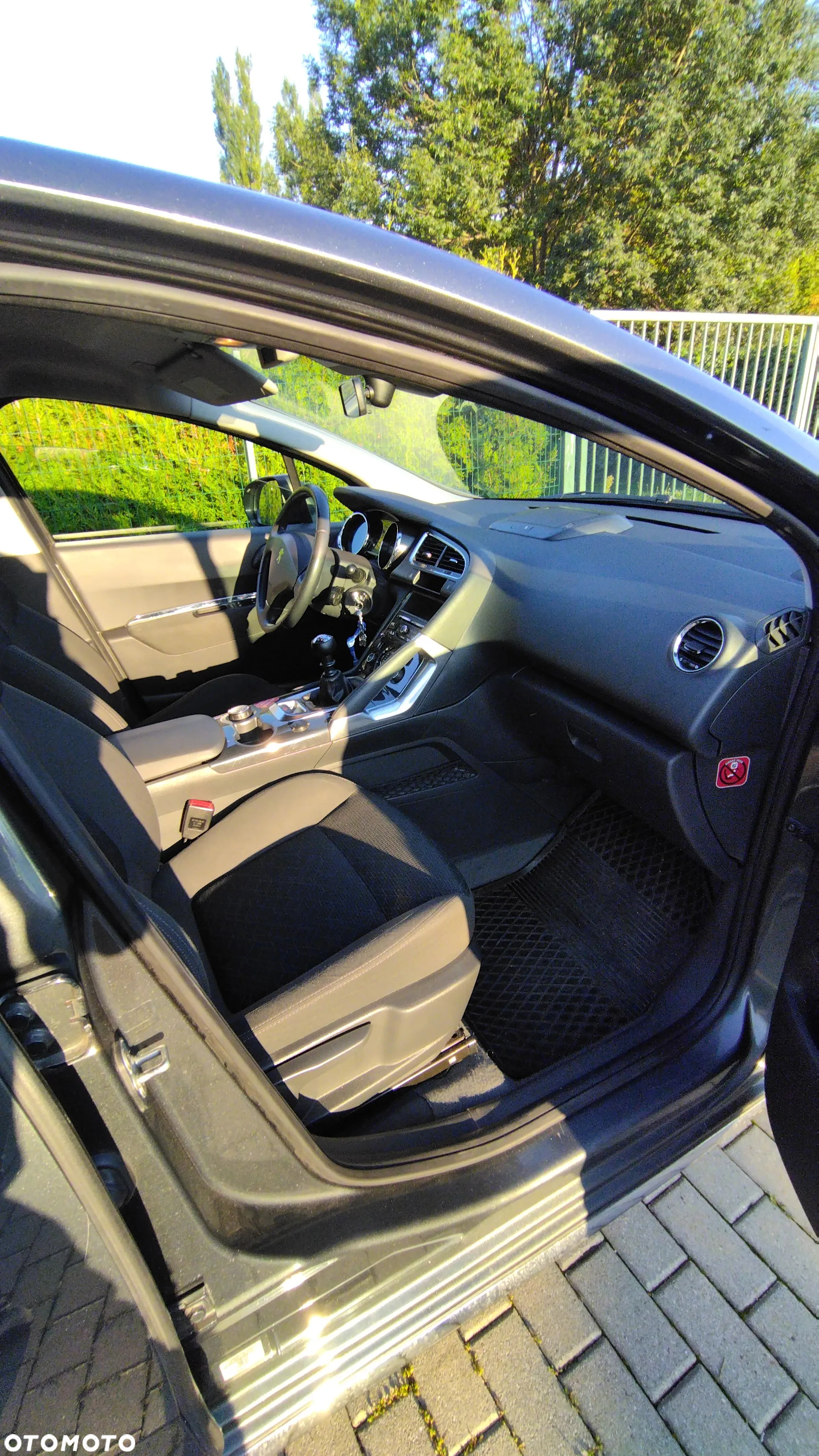 Peugeot 3008 1.6 HDi Active - 3