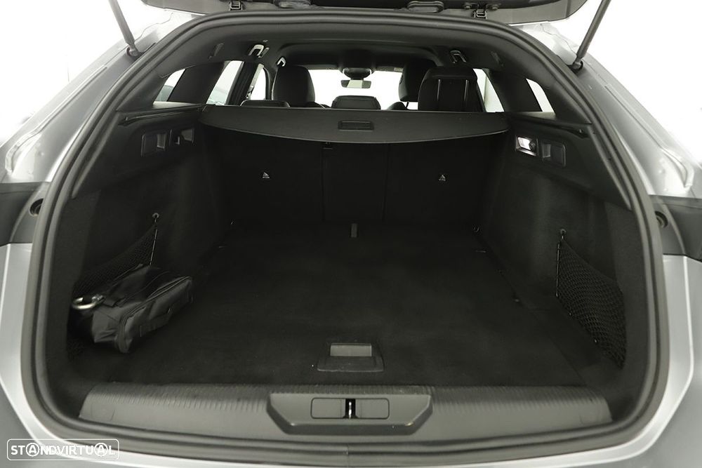 Peugeot 308 SW 1.2 PureTech GT EAT8 - 21