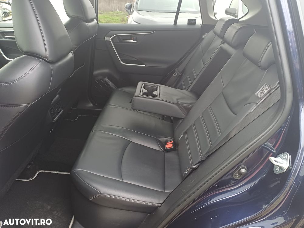 Toyota RAV4 2.5 Hybrid VVT-iE 4x4 Luxury - 9