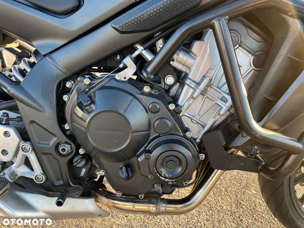 Honda CB - 18