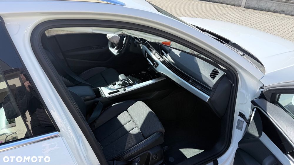 Audi A4 Avant 35 TDI mHEV S Line S tronic - 20